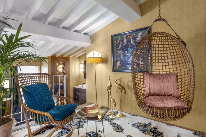 Suite - Living Area