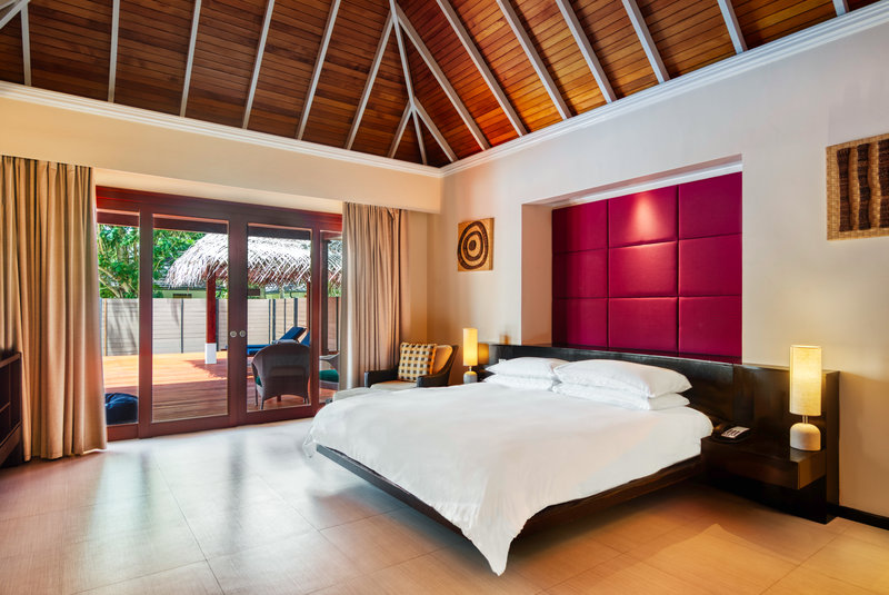 Two Bedroom Garden Oasis Family Pool Villa - Master Bedroom