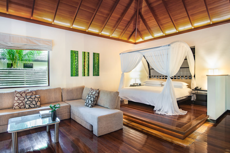 Jungle Sanctuary Pool Villa - Bedroom & Living Area