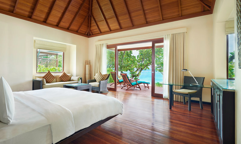 Beach Villa with Garden Plunge Pool - Bedroom