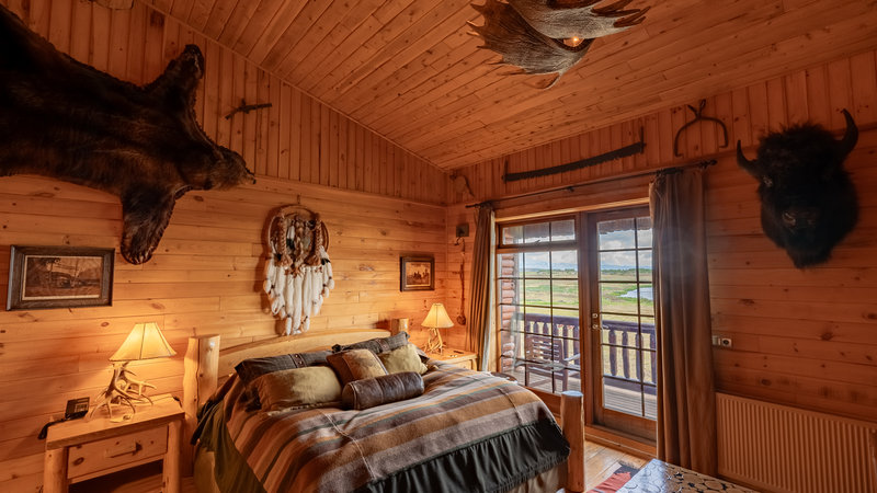North America Junior Suite - Bedroom