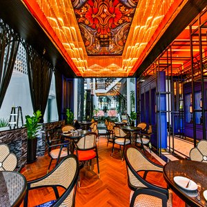 Zahraa Dining 