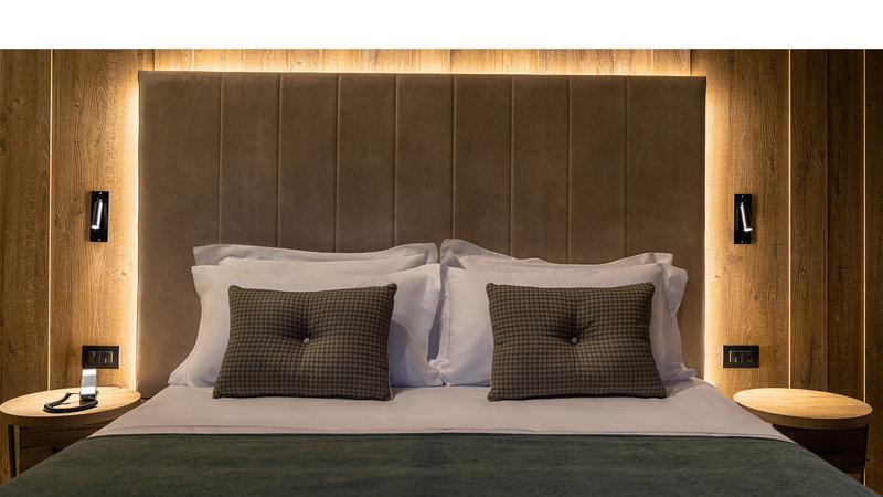 Deluxe - Bedroom