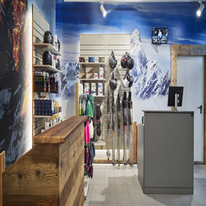 Ski Rental Shop