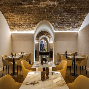 Amuni Restaurant