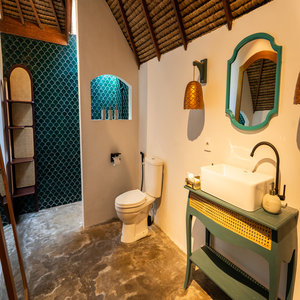 The Wave Bathroom