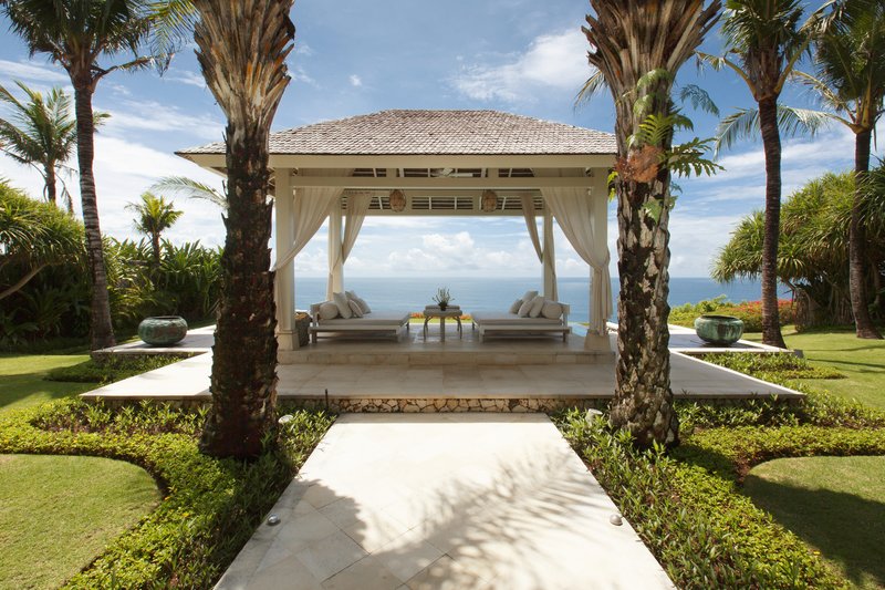 Tamarama Villa - Outdoor Living Area