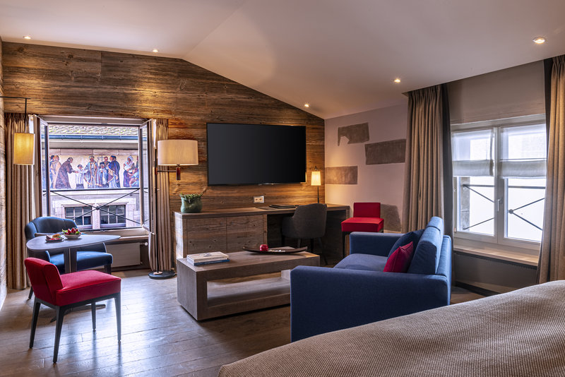 Junior Suite - Living Area