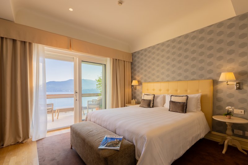 Panoramic Two-bedroom Suite - Bedroom