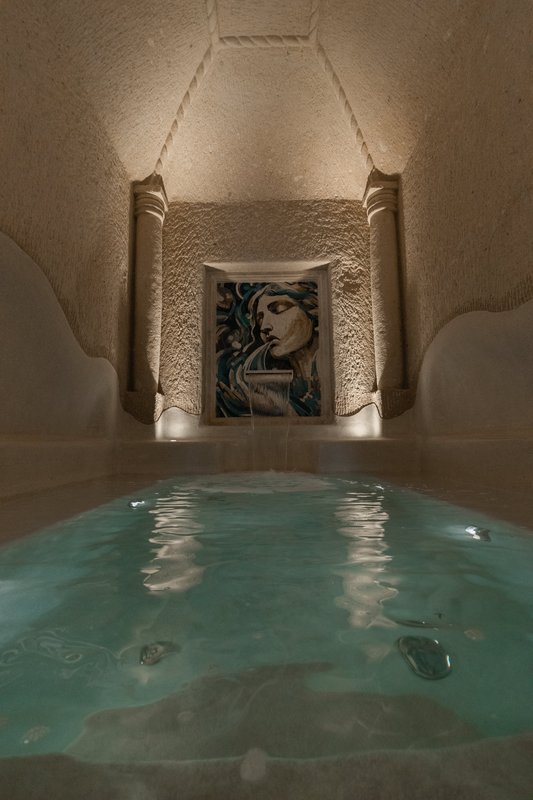 Natural Cave King Suite With Pool - Pool