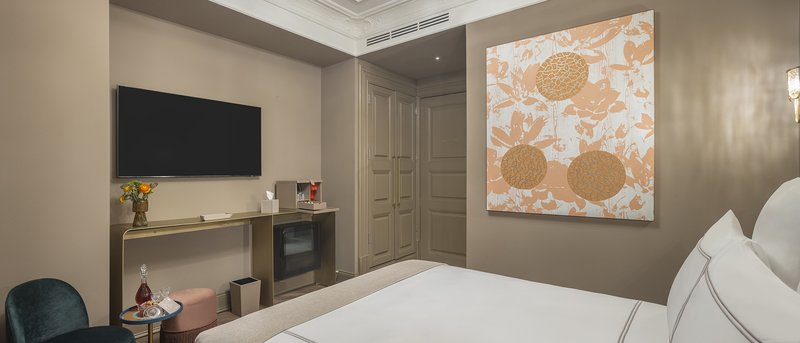 Chestnut Room - Bedroom