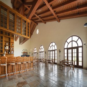 Amour Restaurant