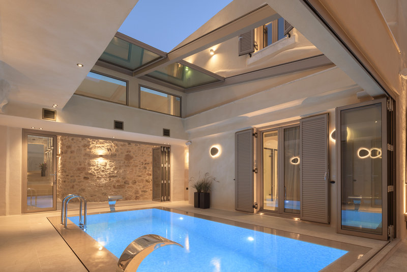 Manili Suites Exterior