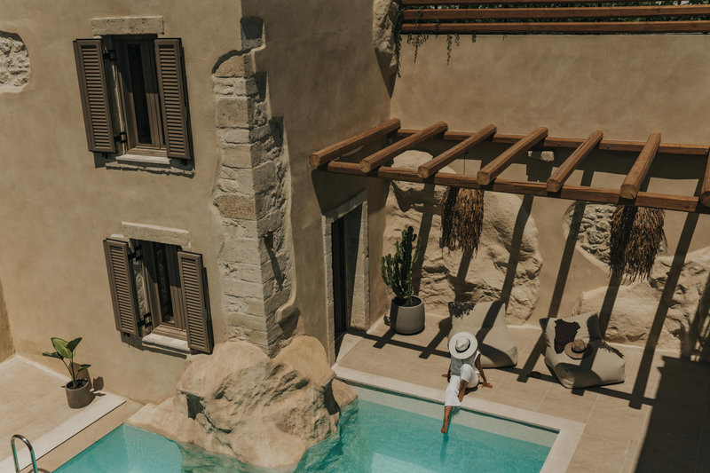 Manili Boutique Suites