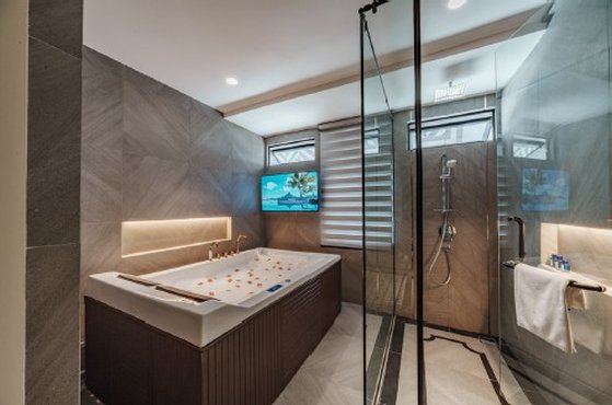 Morrocan Villa - Bathroom