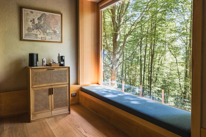 Loft In The Forest - Window Seat