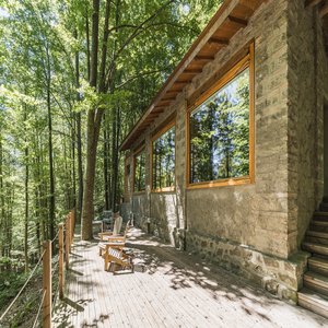 Loft In The Forest - Terrace & Entrance