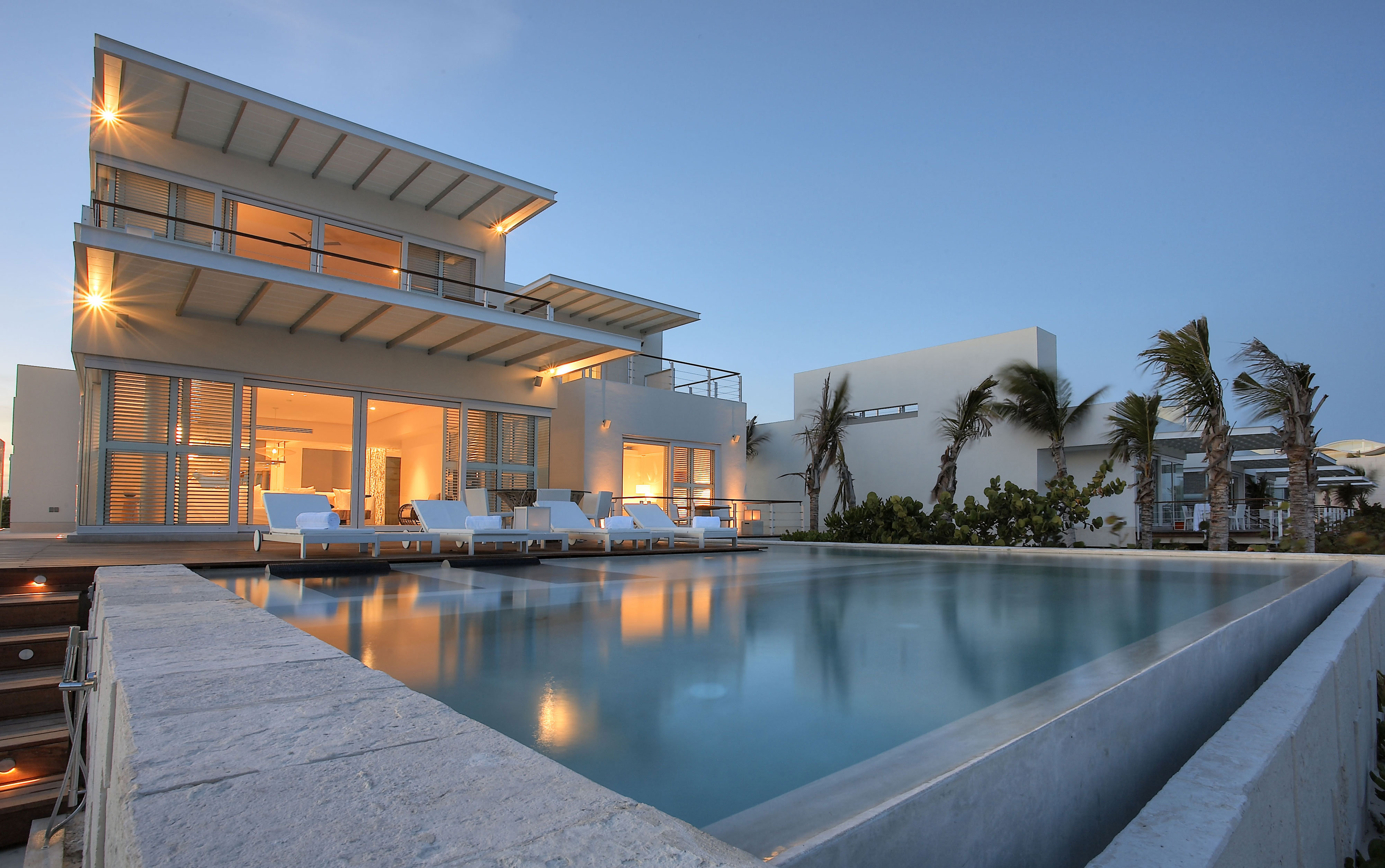 Beach Front Presidential Suite