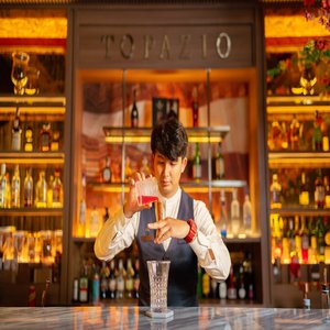 Topazio Lounge Bar with Bartender