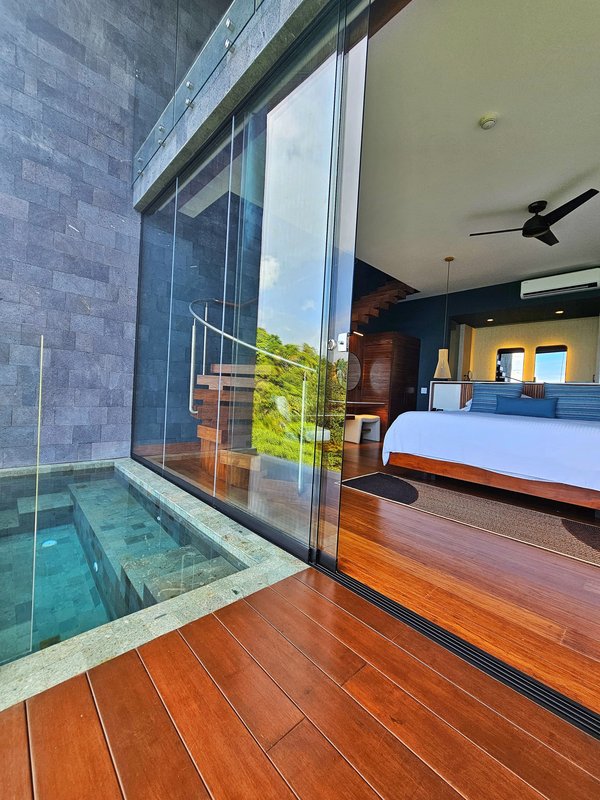 Townhouse Plunge Pool