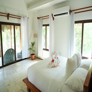 Seabreeze Luxury Villa Bedroom