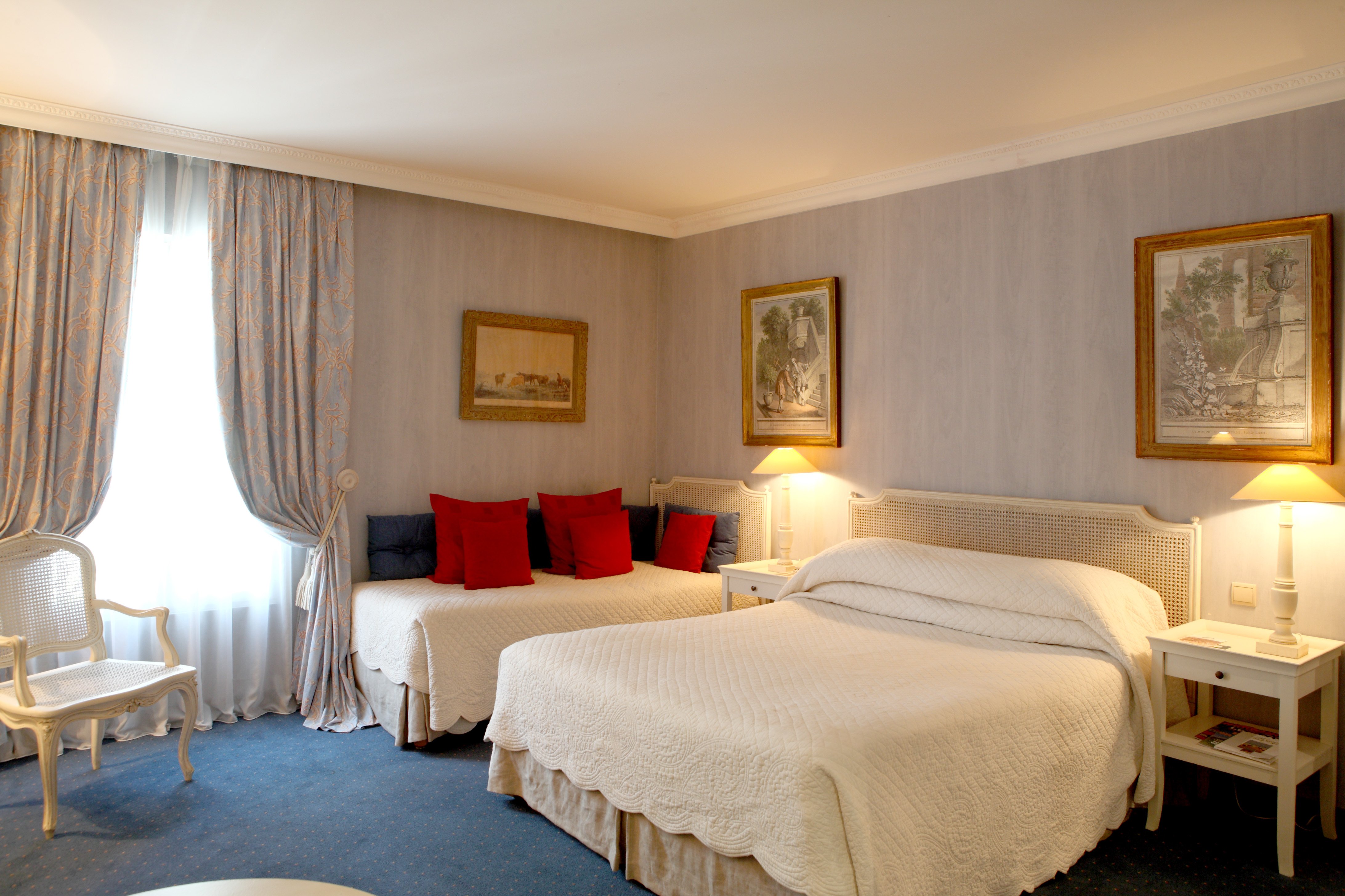 Prestige Room