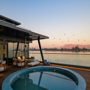 Plunge Pool