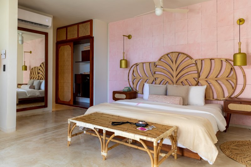 Partial Sea View Room With Plunge Pool