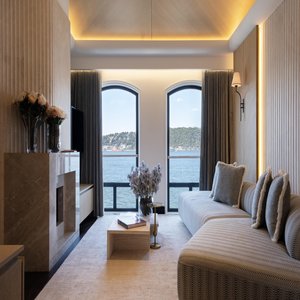 Studio Suite Bosphorus - Living Area