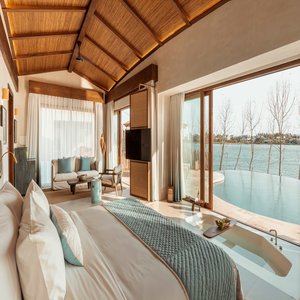 River Pool Villa - Bedroom