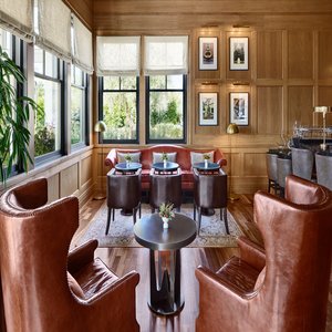 FARM Restaurant and Bar - Lounge