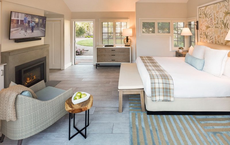 Premier Garden Cottage - Bedroom