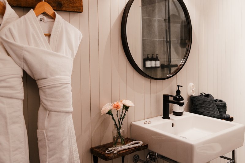 Harbour Cabin Suite - Bathroom