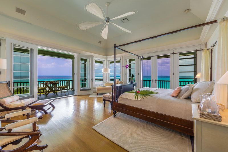 Santosha Villa Estate - Bedroom