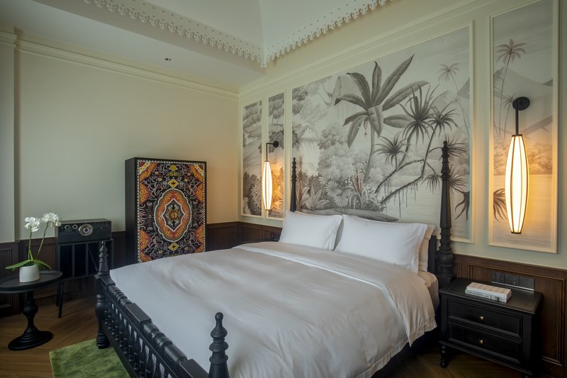 Superior View King Room - Bedroom