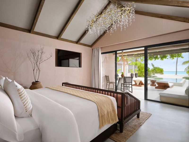 Deluxe Beach Pool Villa - Bedroom