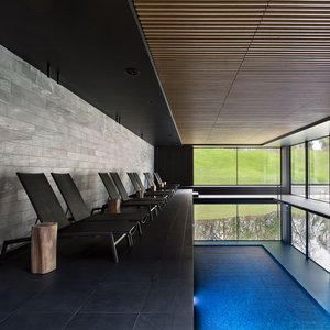 Shiseido Institute - Pool