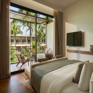 Premier Balcony Room - Bedroom