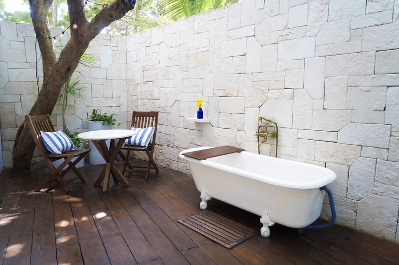Ground Floor Beach Side Suite - Terrace