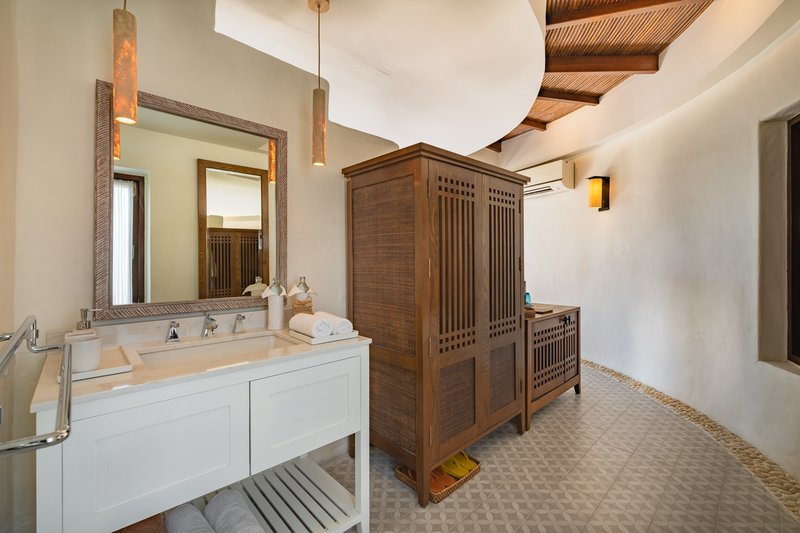 Ocean View Residence Bathroom