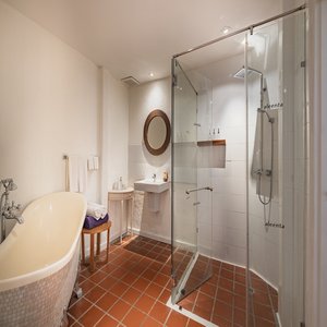 2BR Chaba Beachfront Villa Bathroom