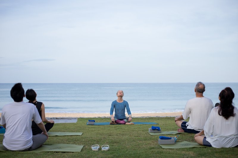 Aleenta Huahin Retreat Yoga Morning Beachfront Meditation