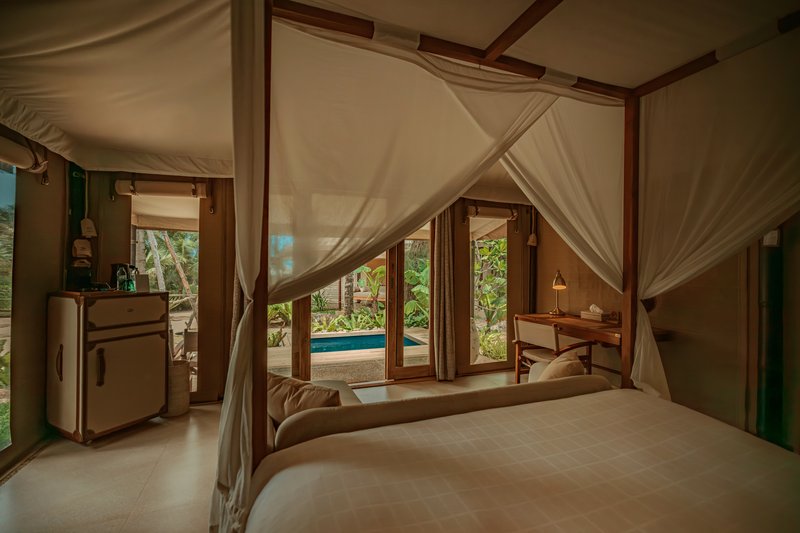 Bedroom Beach Pool Tent - Bedroom