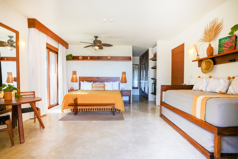 Beach Front Ground Floor Suite with Plunge Pool