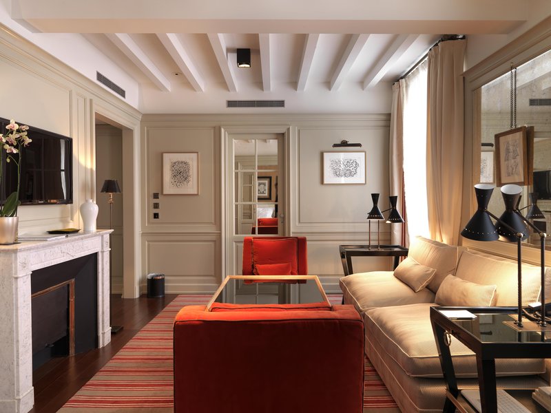 Executive Suite - Living Area