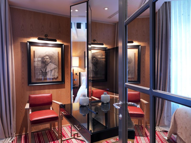 Executive Suite - Room Details
