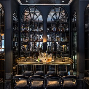 The Franklin Bar