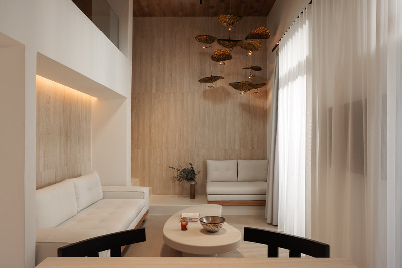 Golden Reef Villa - Living Area