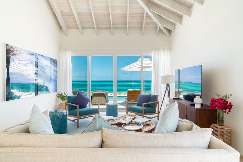 Two Bedroom Beachfront Villa Deluxe - Living Area