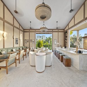 Lua Restaurant 